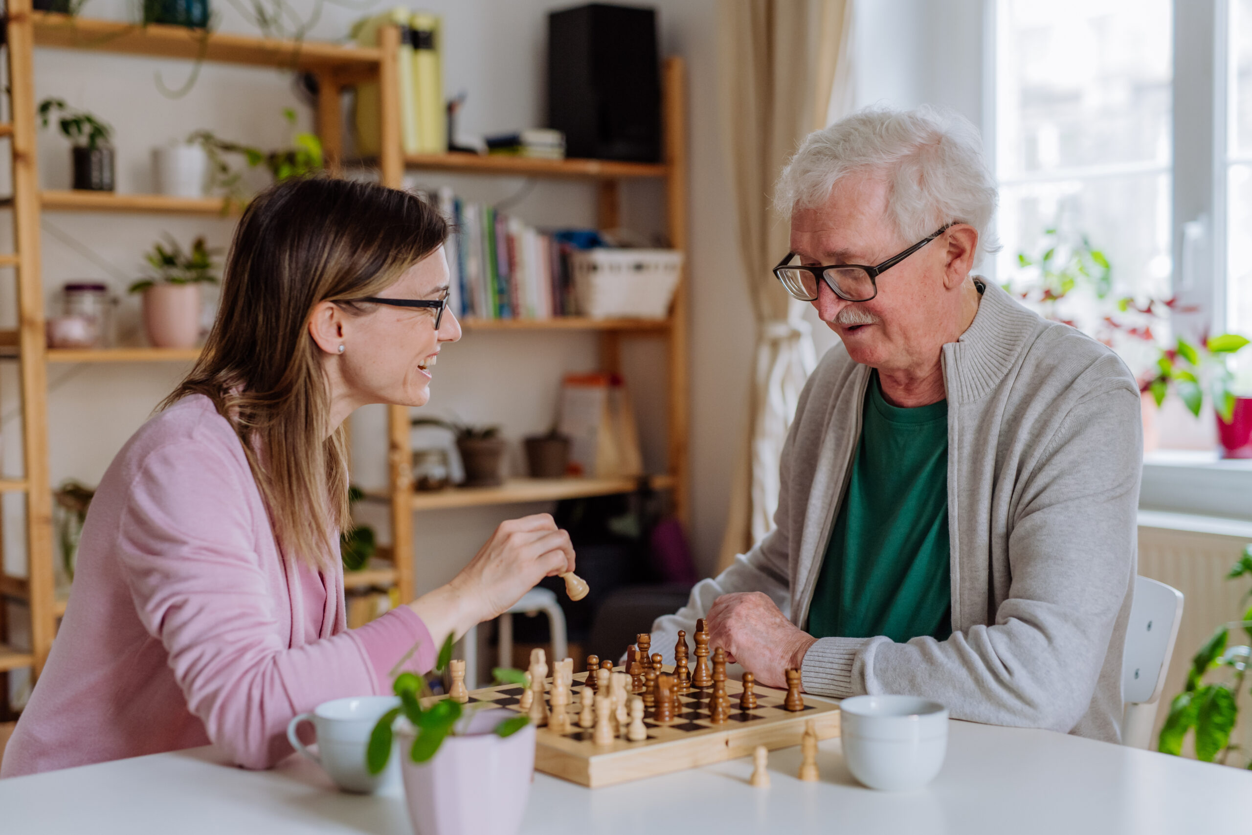 8 Fun & Healthy Activities for You & Your Parent While Caregiving